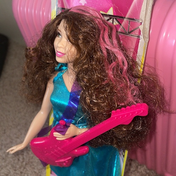 💙Barbie Pop Stars 2016 with Guitar - Picture 4 of 6